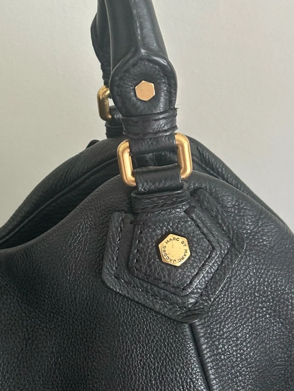 Marc Jacobs Black Pebbled Leather Large Hobo Shoulder Bag Crossbody